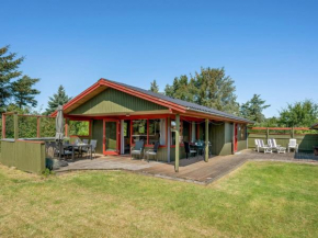 Holiday Home Geertje - 900m from the sea by Interhome